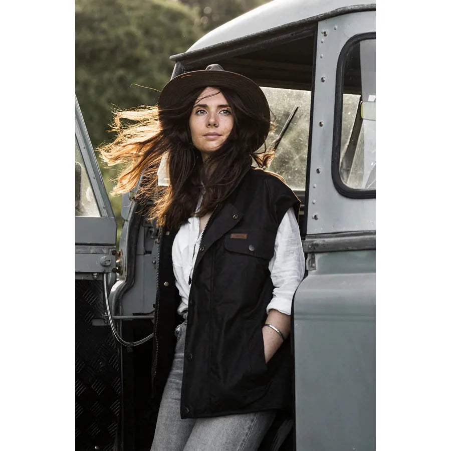 Outback Unisex Oilskin Vest